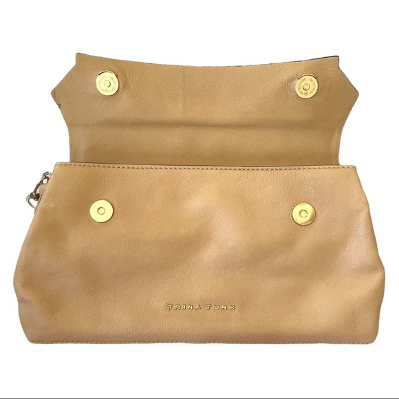 Trina Turk Tan Leather Chain Shoulder Bag/Clutch - Picture 6 of 13